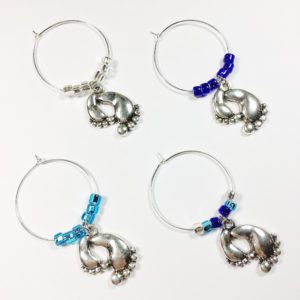 baby boy feet wine charms, baby shower party ideas, baby boy wine charms, baby boy wine charm set, unique baby boy shower gift, baby boy shower gift ideas, baby boy shower decoration ideas