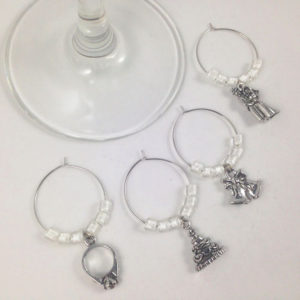 white wedding wine charms, wine charms for weddings, wine charms for wedding shower, wedding shower decor ideas, bridal shower decor ideas