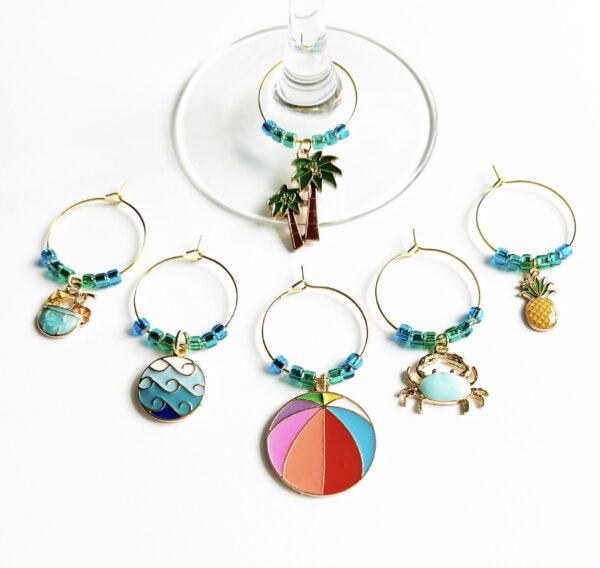 WINE238a Summer Gold Wine Charms WINE238a Summer Gold Wine Charms